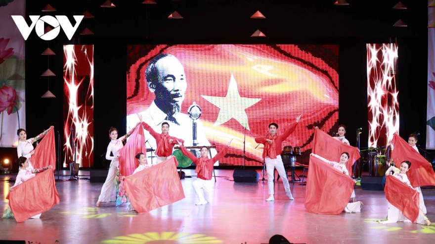 Art programme marks historical events in Vietnam – Cuba relations